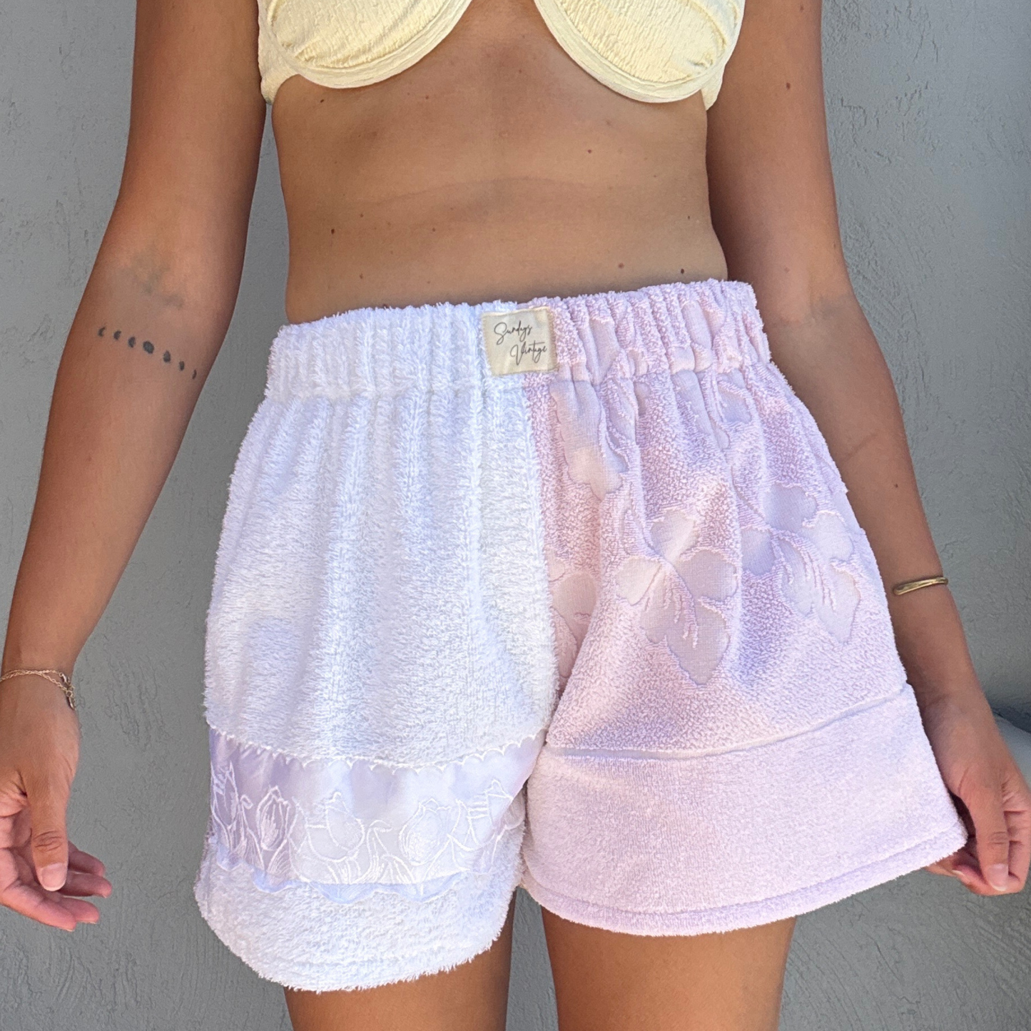 Women's RETOWEL Shorts 006 //Size 6-10