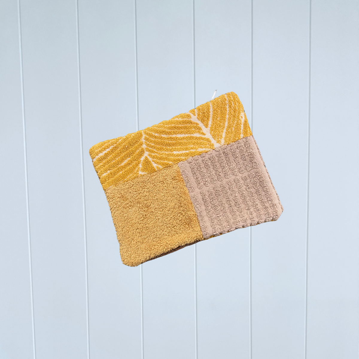 RETOWEL Beach Pouch 021