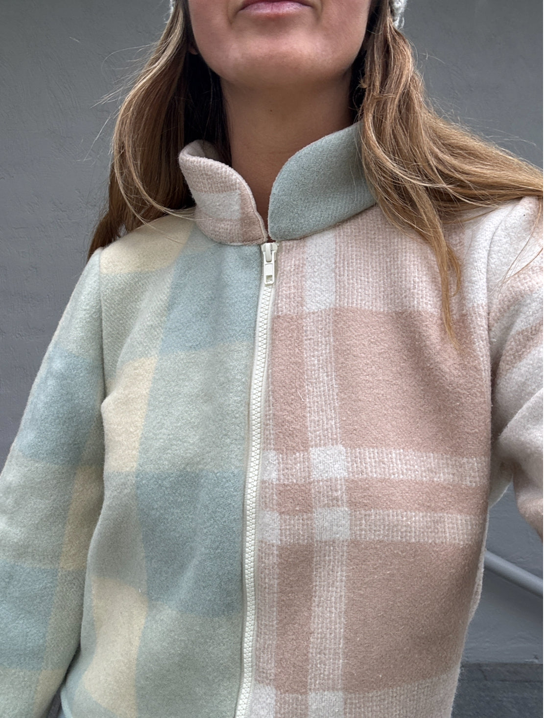 Sunday Snug Cropped Bomber - Oat Sky