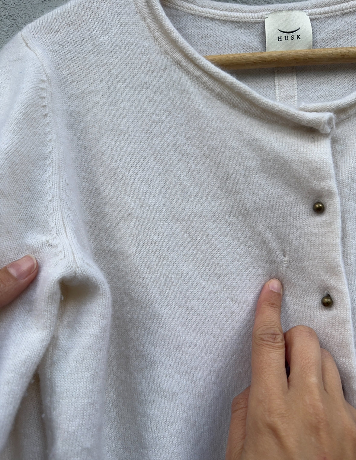 Husk Cashmere Cardigan // Size M