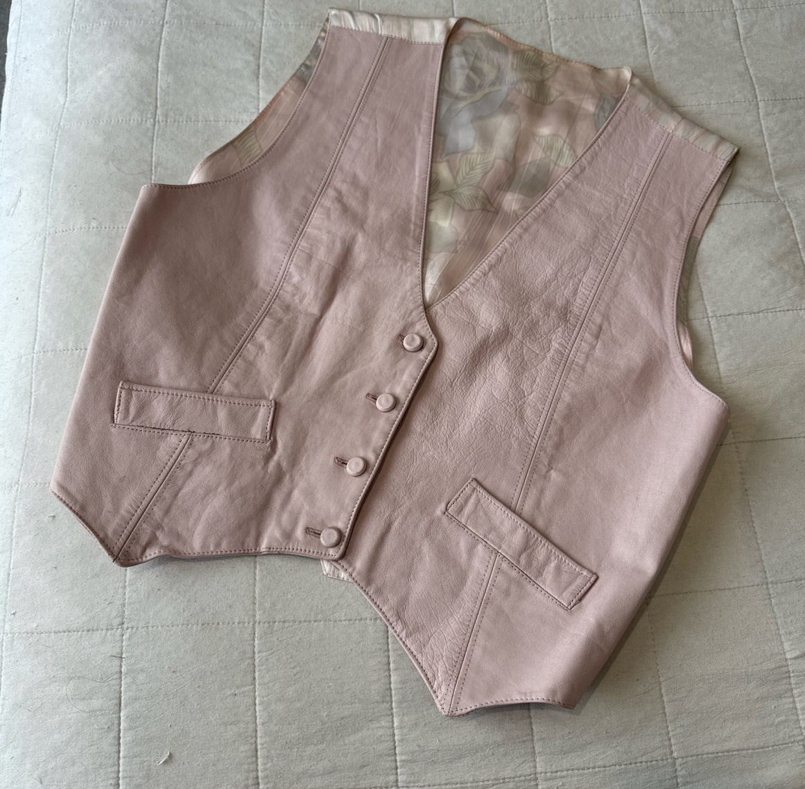 Vintage Baby Pink Leather Vest // Size 6-8