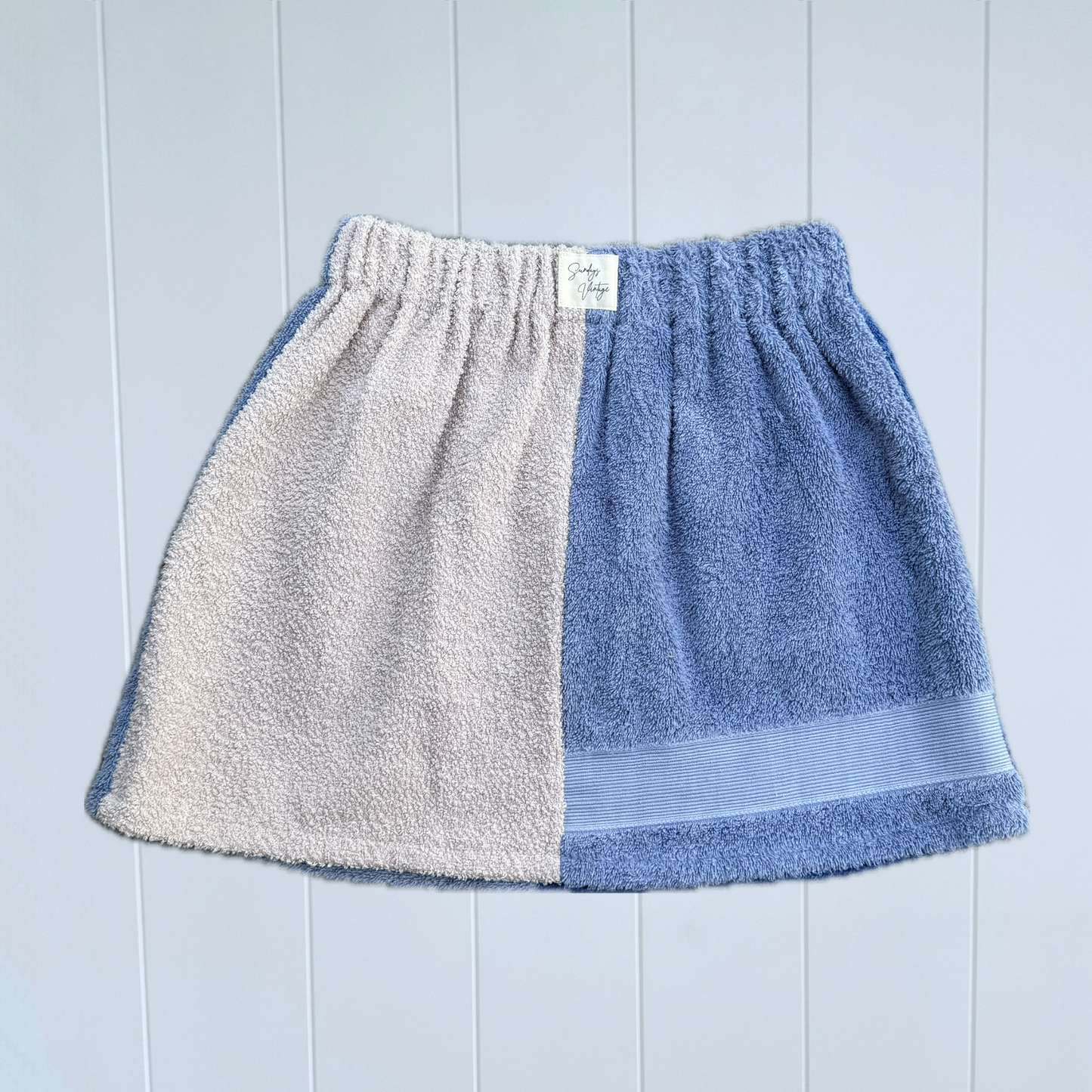 Women's RETOWEL Skirt 001 // Size 8-12