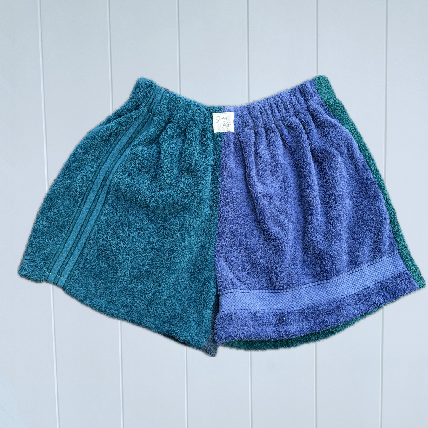 Women's RETOWEL Shorts 003 //Size 14-16