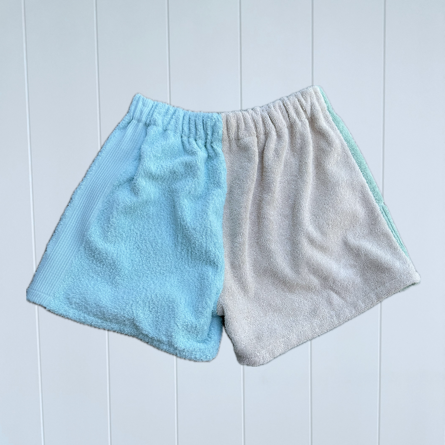 Women's RETOWEL Shorts 003 // Size 10-14