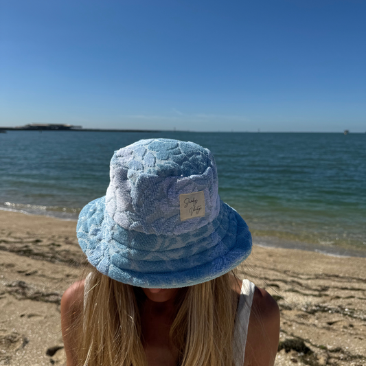 RETOWEL Bucket Hat 002 // One Size