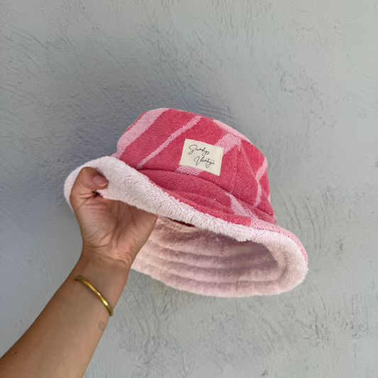 RETOWEL Bucket Hat 004 // One Size