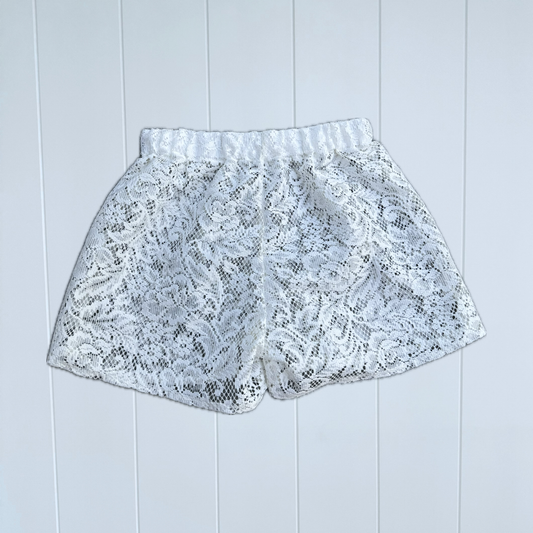 Sundays Lace Shorts // Size 10-14