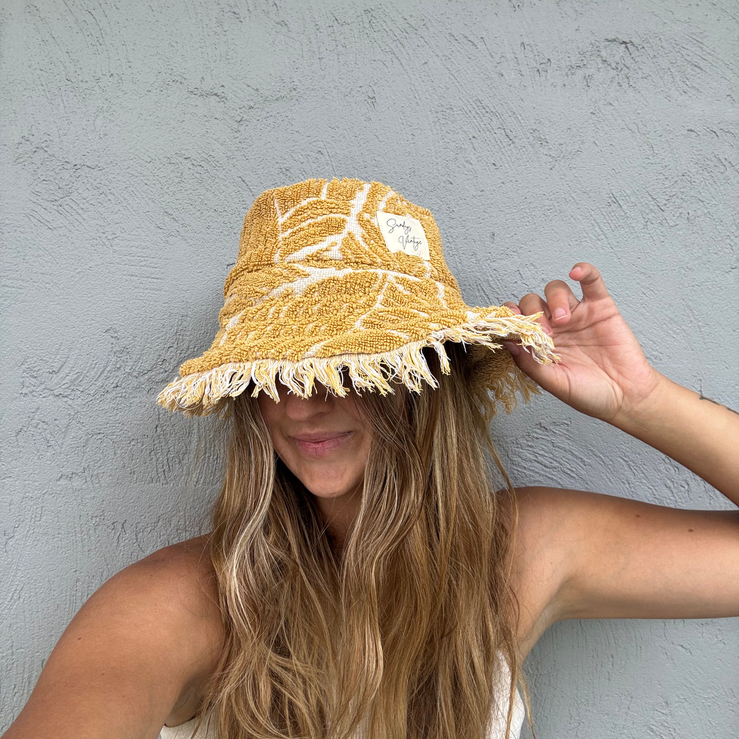 RETOWEL Bucket Hat 003 // One Size