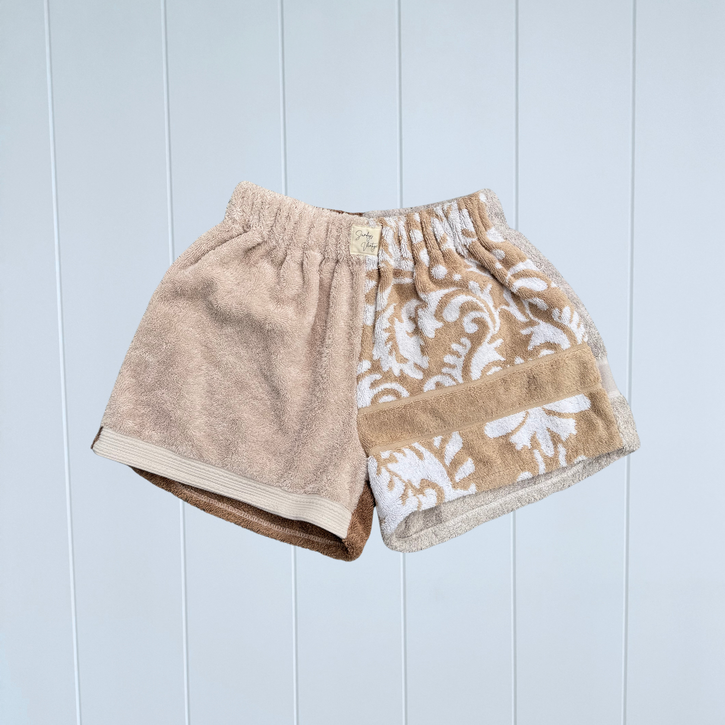 Women's RETOWEL Shorts 012 // Size 8-12