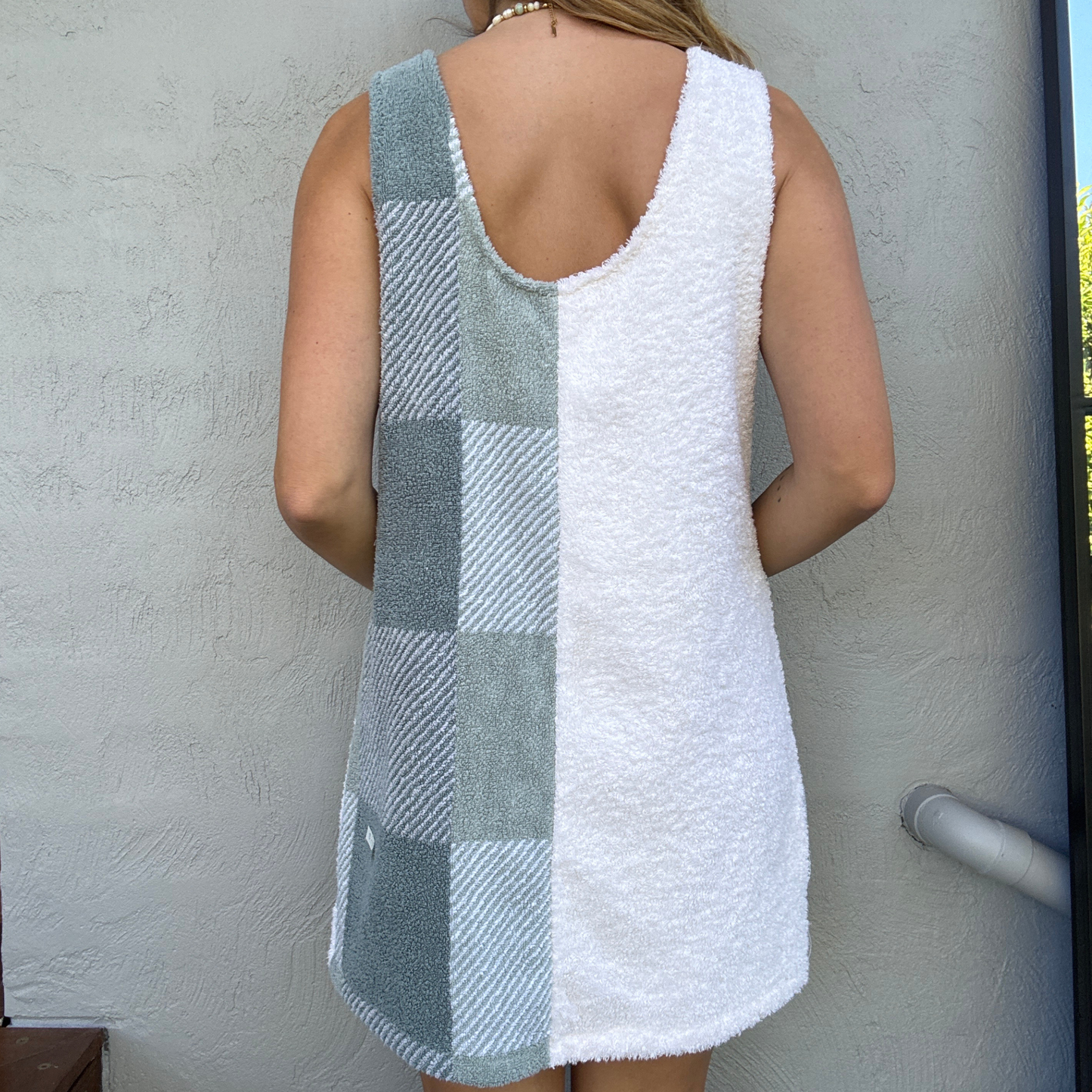 RETOWEL Dress 009 // Size 8-12