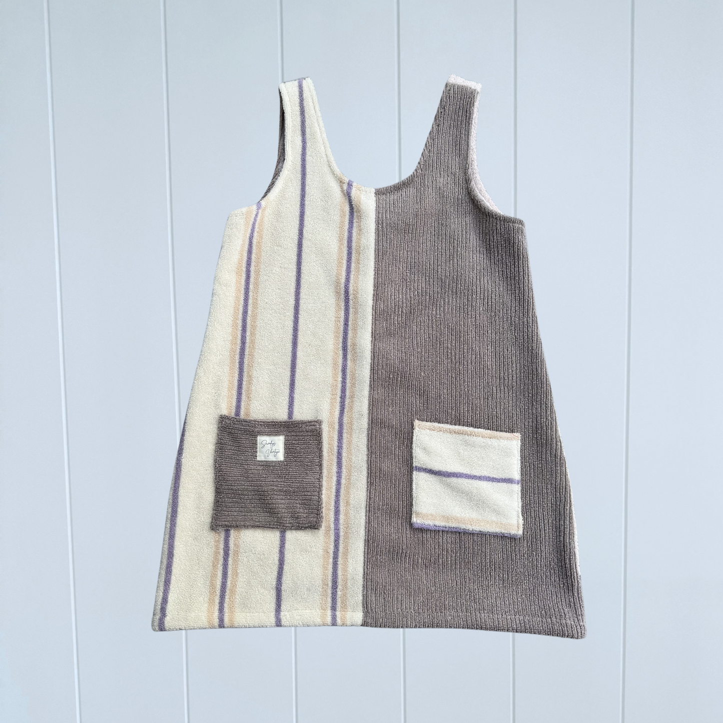 RETOWEL Dress 010 // Size 8-12