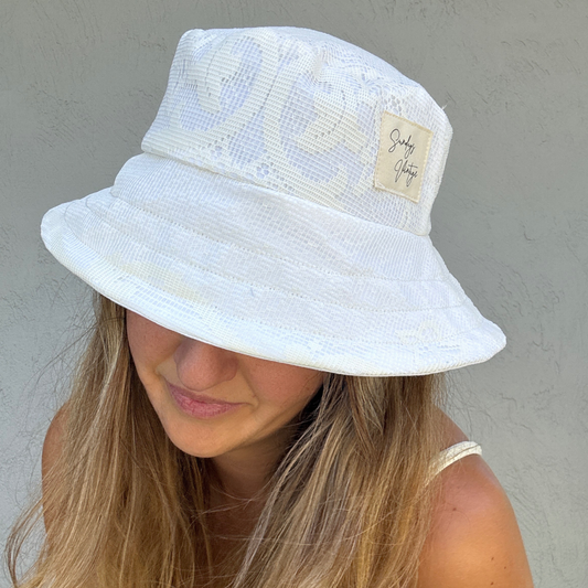 Lace Bucket Hat 001 // One Size