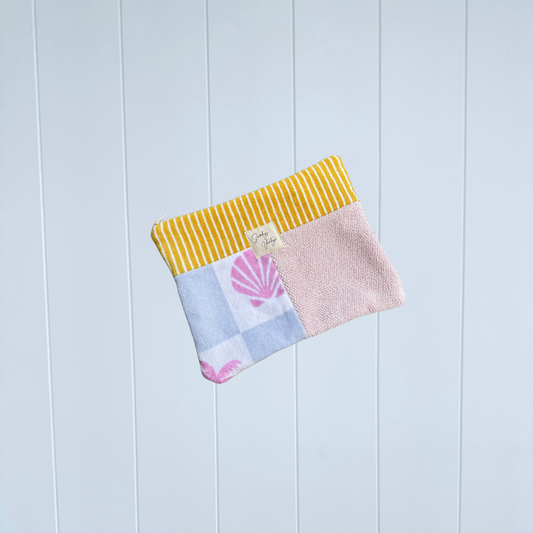 RETOWEL Beach Pouch 003