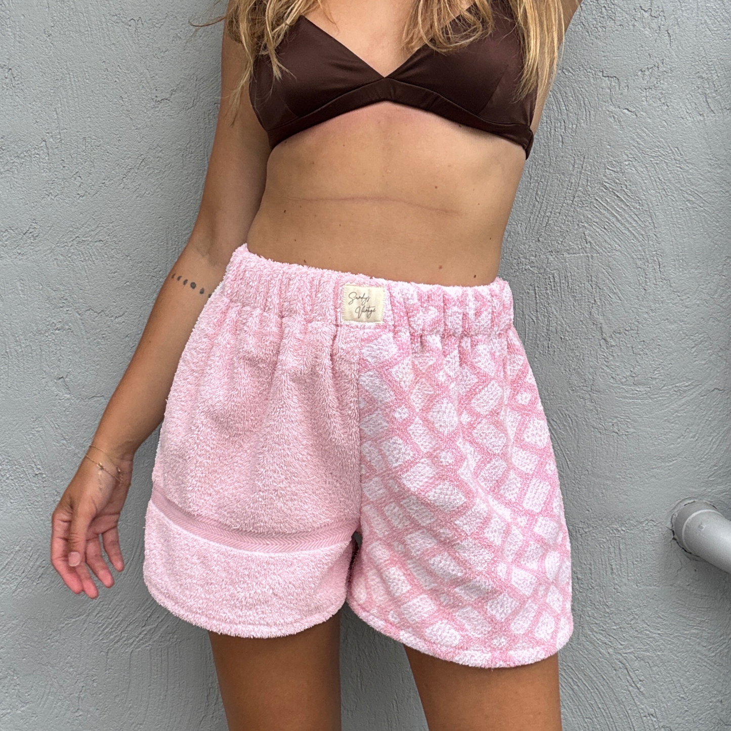 Women's RETOWEL Shorts 013 // Size 8-12