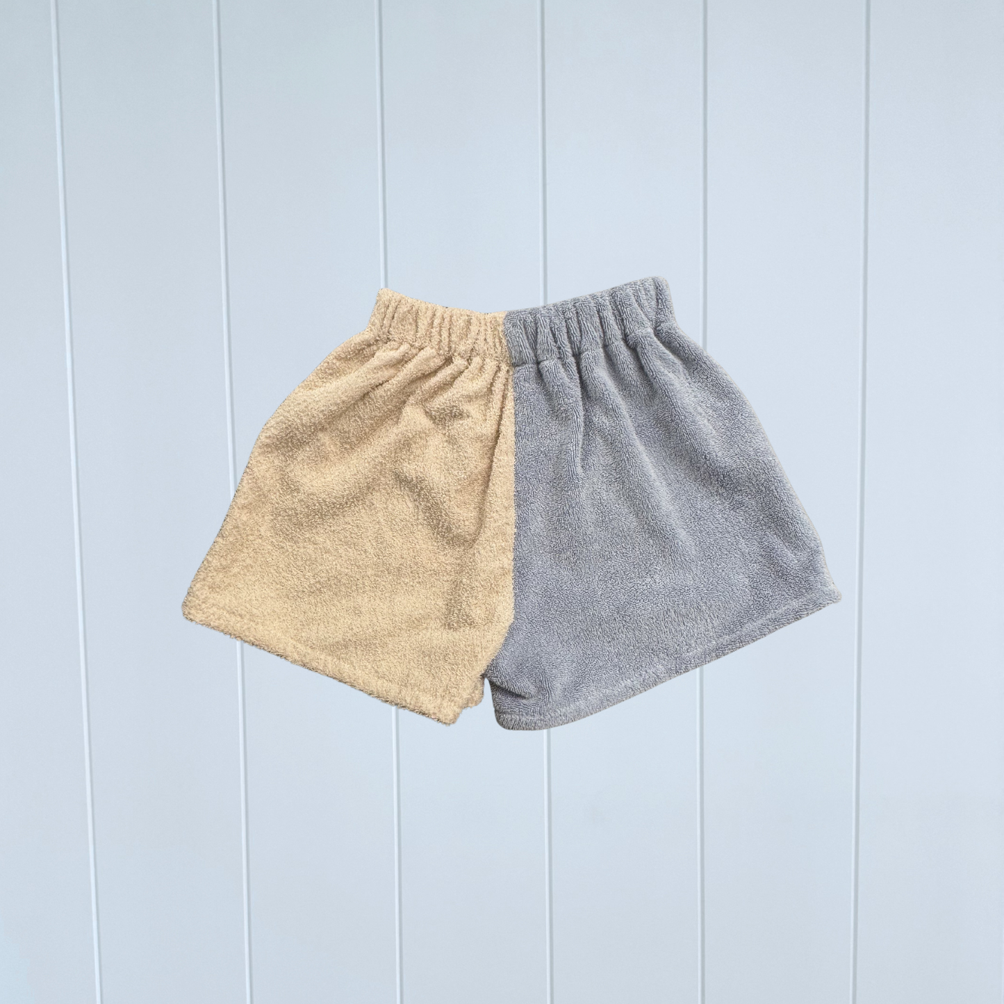 Women's RETOWEL Shorts 008 //Size 6-10