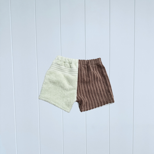 Kids RETOWEL Shorts 008 // 3-5 years