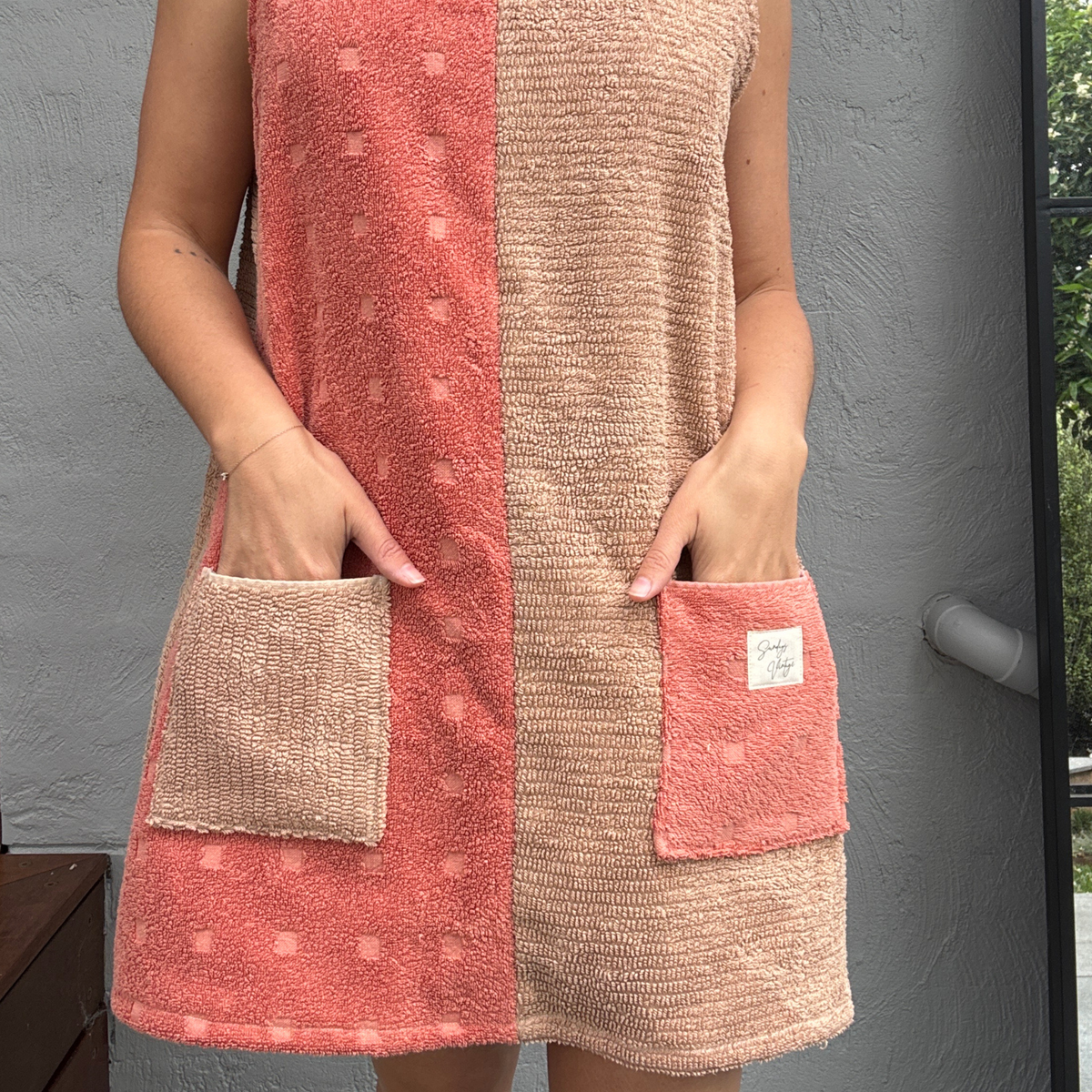 RETOWEL Dress 006 // Size 10-14