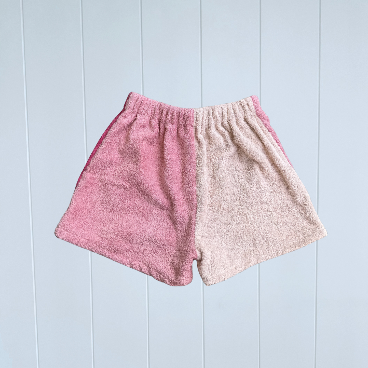 Women's RETOWEL Shorts 008 // Size 10-14