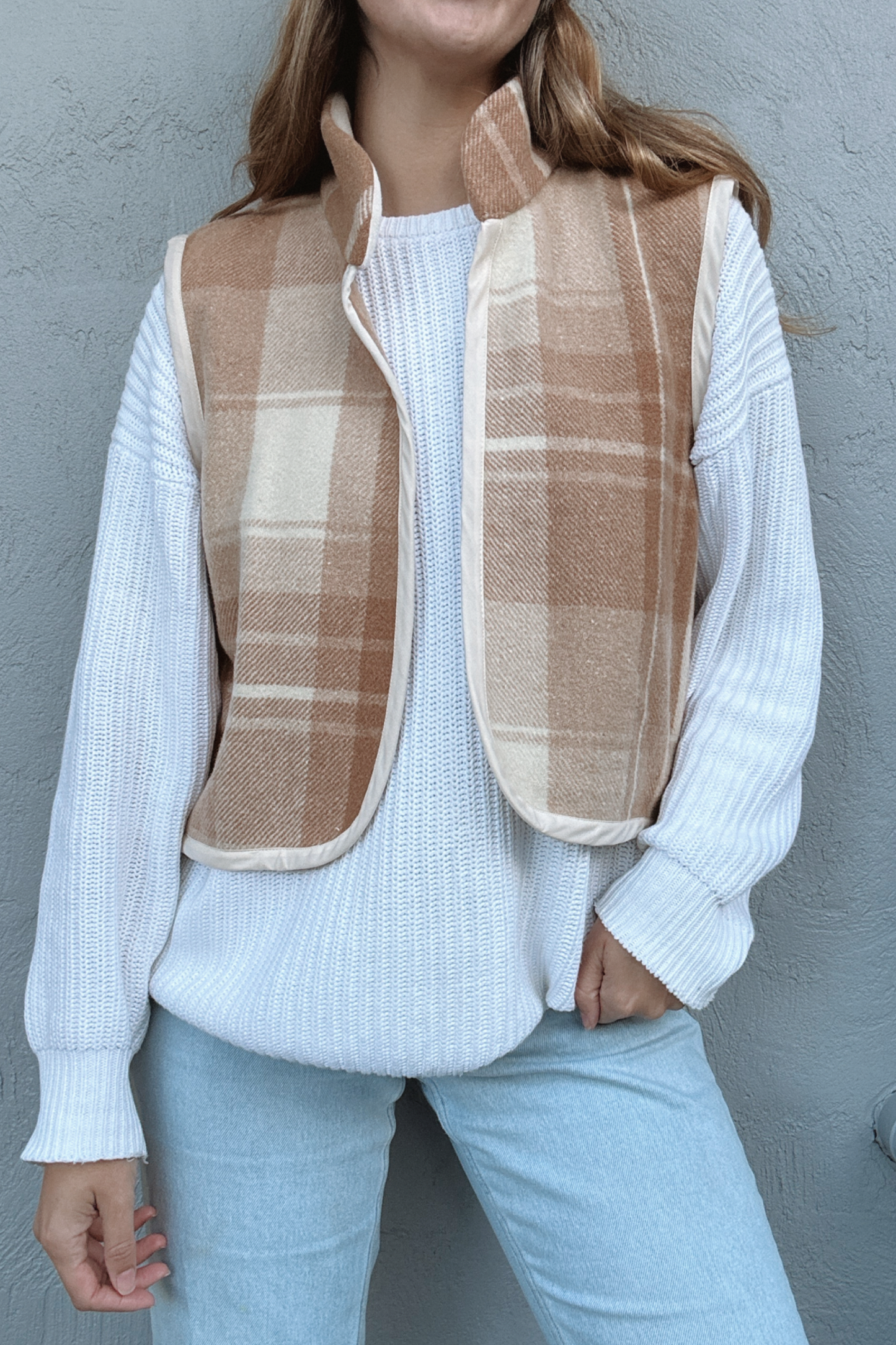 Sunday Snug Vest 002 // Almond