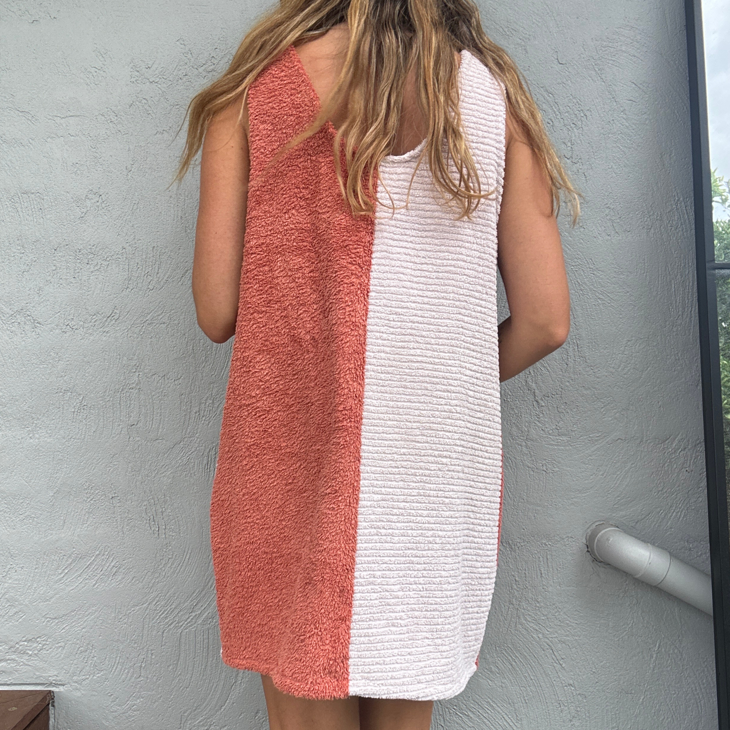 RETOWEL Dress 001 // Size 10-14