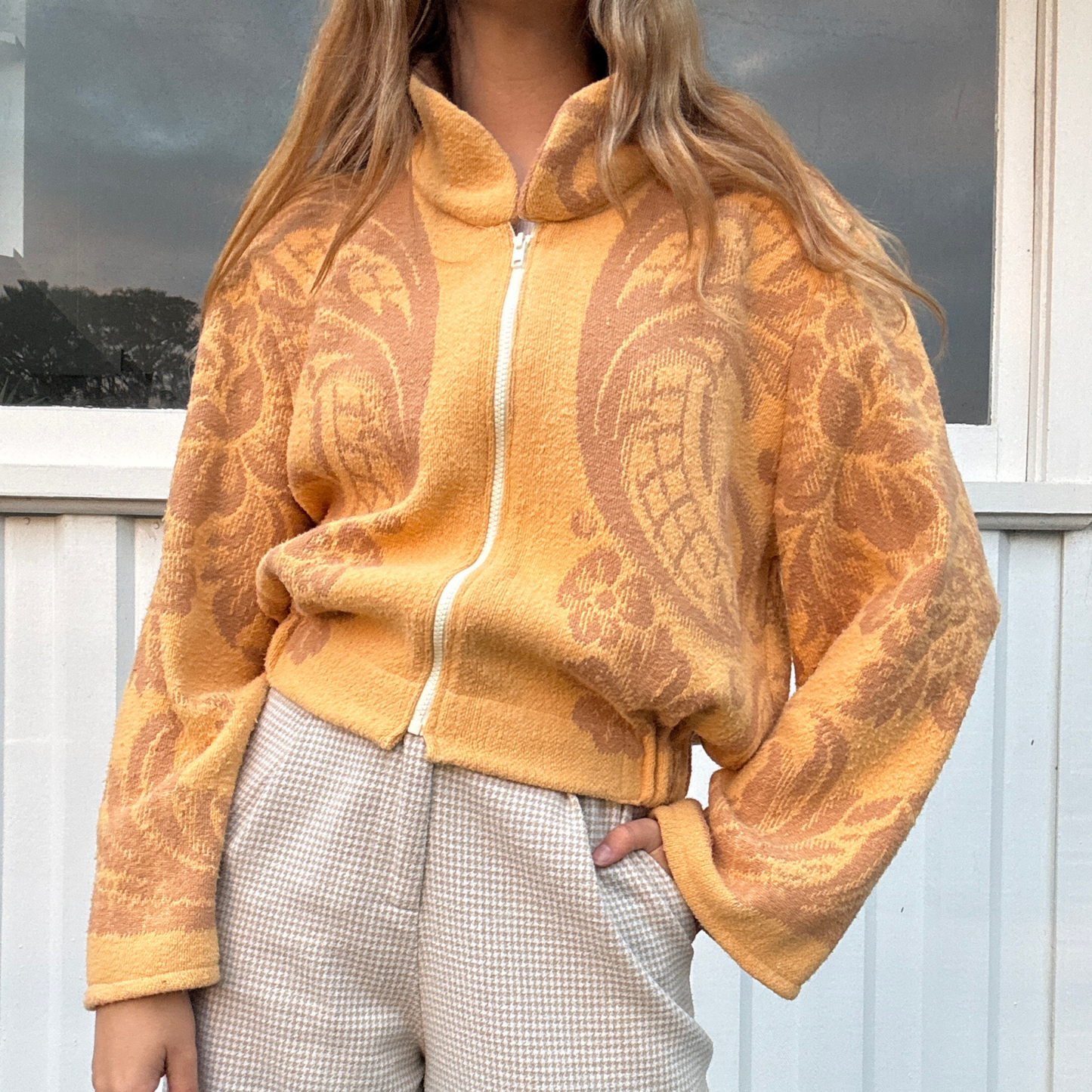 Sundays Blanket Bomber 004 // Honey Biscuit