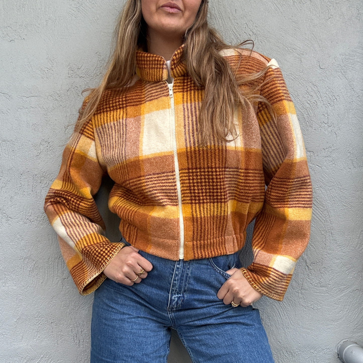 Sundays Blanket Bomber 011 // Butterscotch