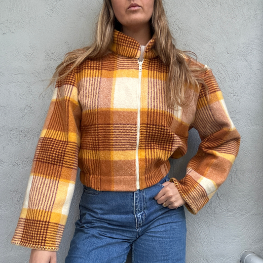 Sundays Blanket Bomber 011 // Butterscotch