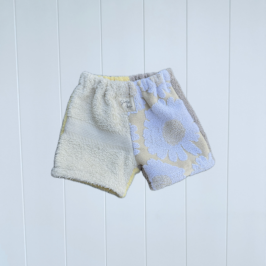 Kids RETOWEL Shorts 001 // Size 6-18 months