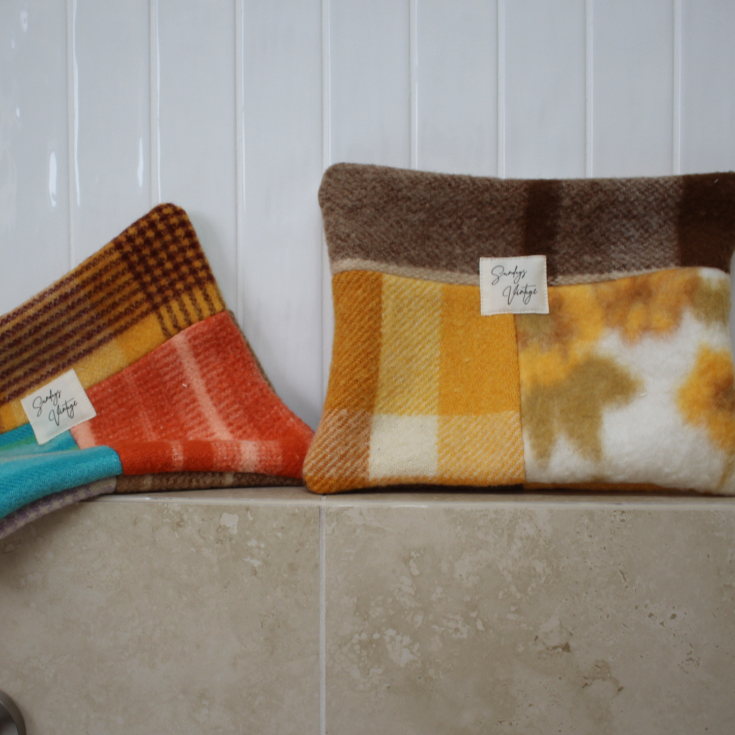 Sunday Snug Pouch 007